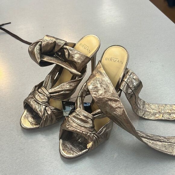Alexandre Birman gold heels  - Picture 1 of 7